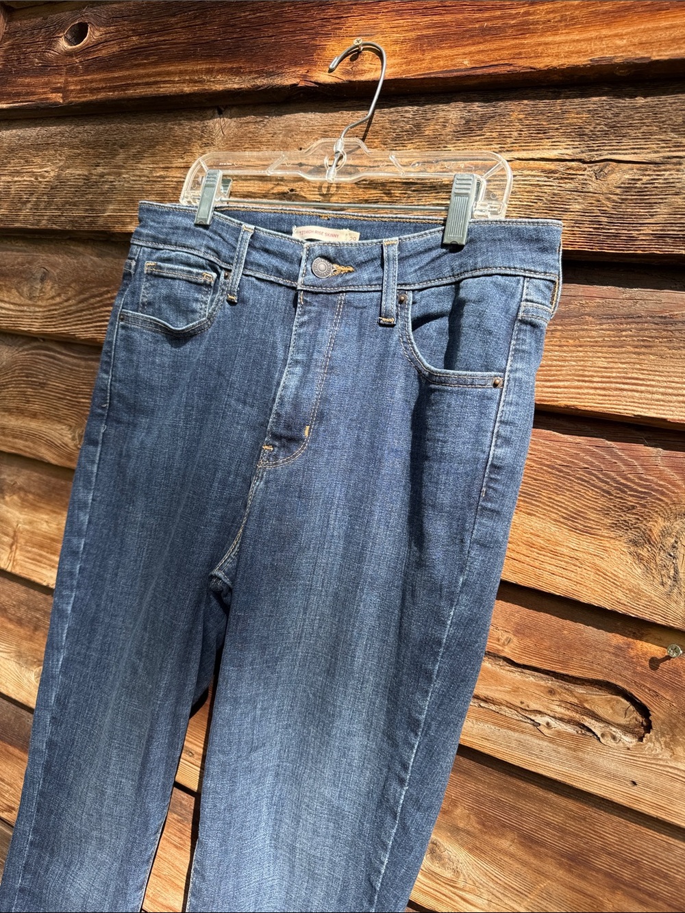 Levi’s 721 high rise skinny jeans